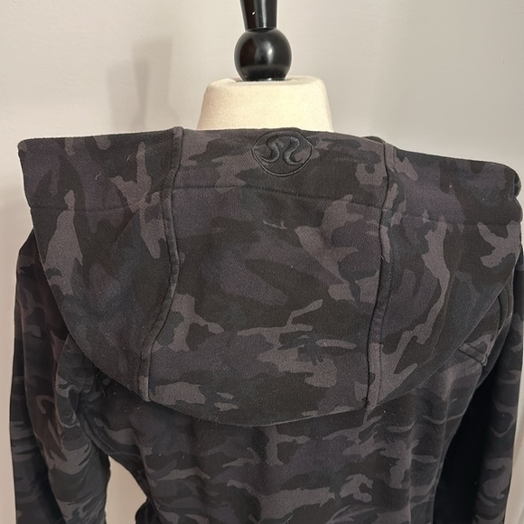 Lululemon black/grey incognito Scuba Camo hoodie Scuba Full-Zip, cotton, sz 10 - Picture 5 of 8